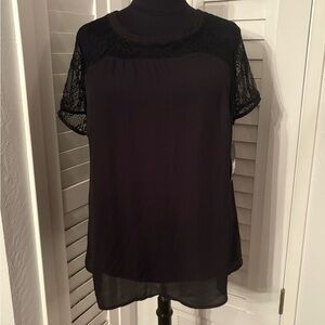 Black Lace Yoke/Sleeve Women's Top